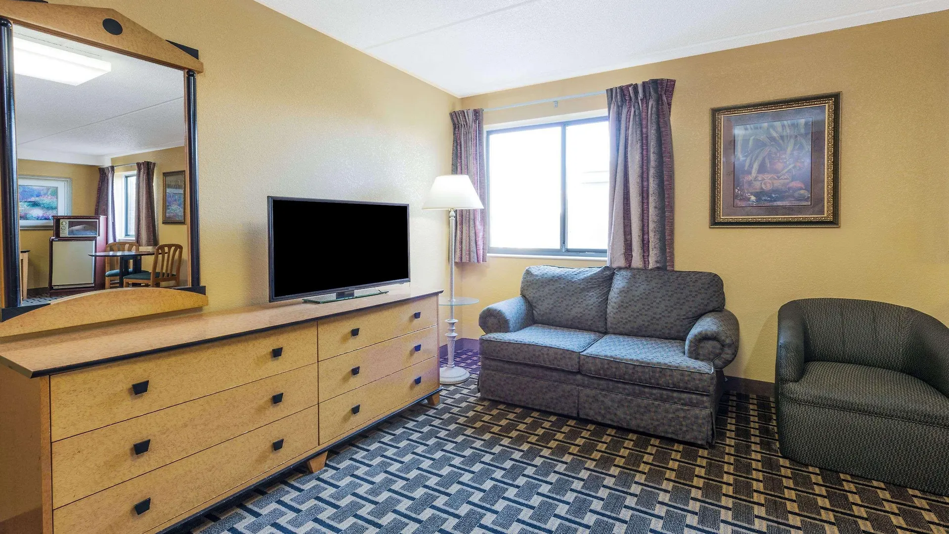 Days Inn By Wyndham Hurstbourne Louisville 2*,  USA