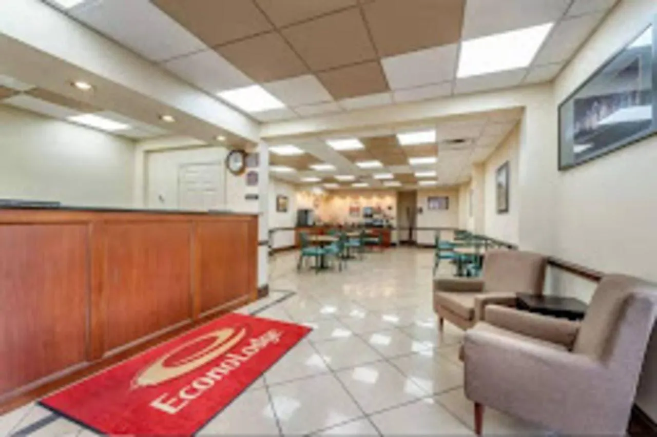 Days Inn By Wyndham Hurstbourne Louisville 2*,  USA